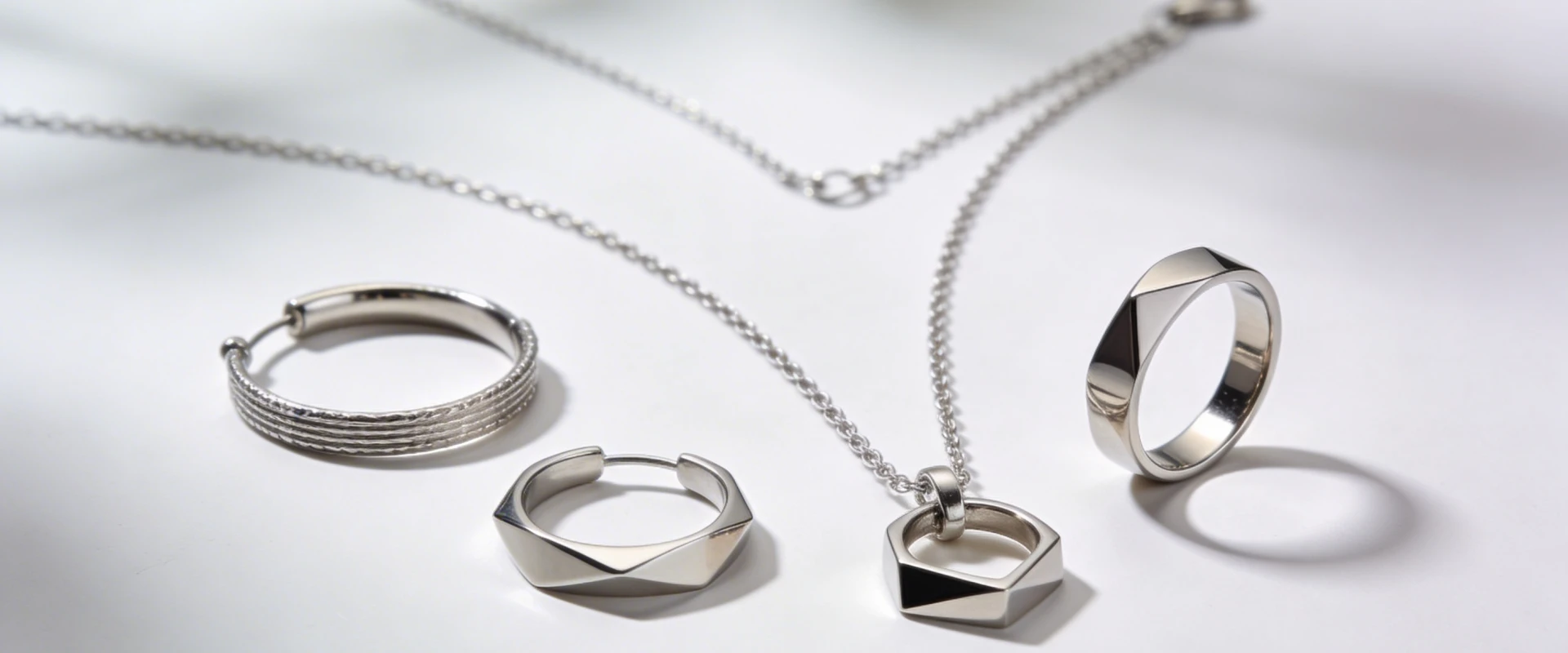 Bijoux en acier : bijoux qui ne rouillent pas