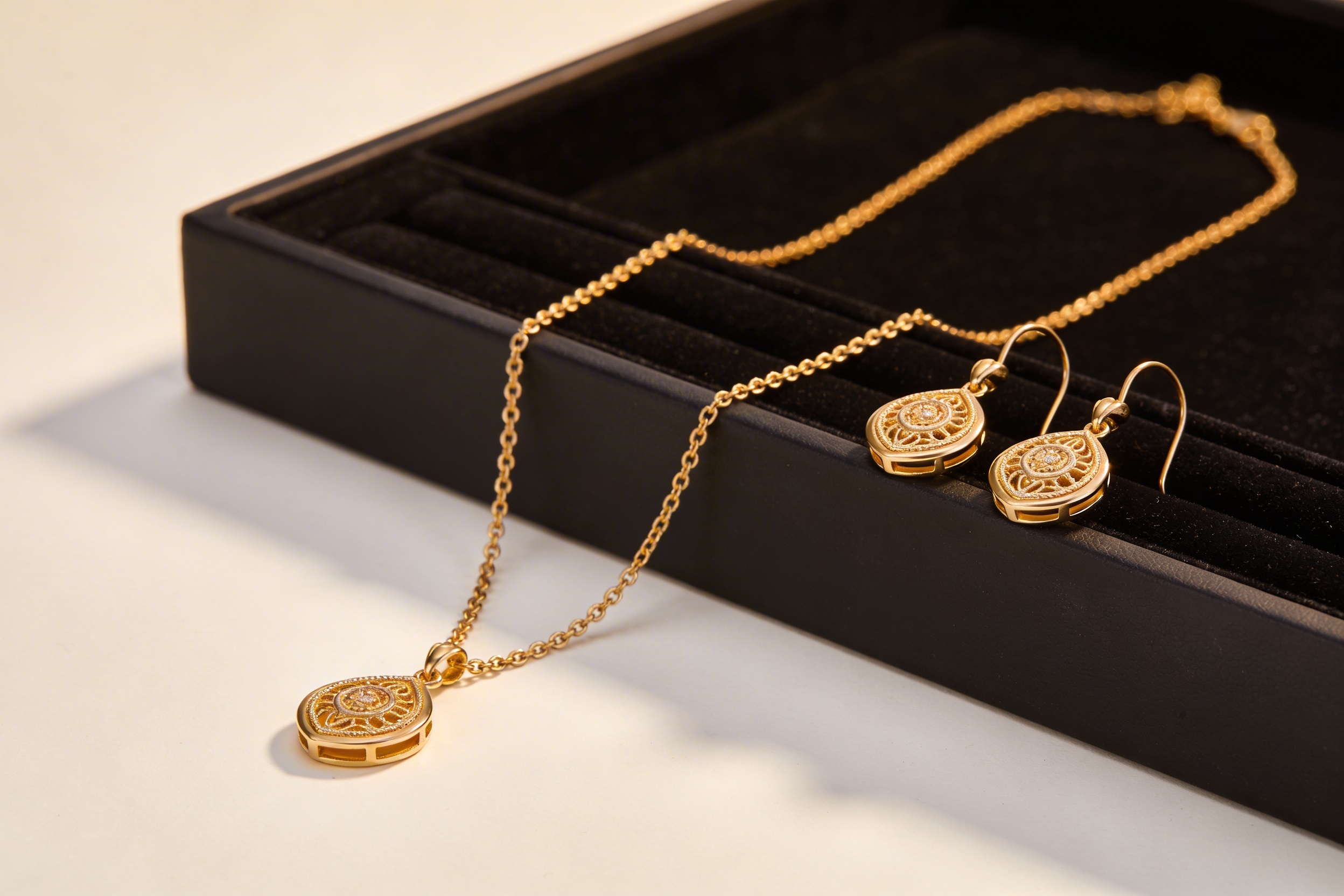 Comment estimer la valeur de vos bijoux en or ?